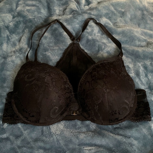 Elegant Black Lace Bra, Front closure, 36 D, Like New - Picture 1 of 2
